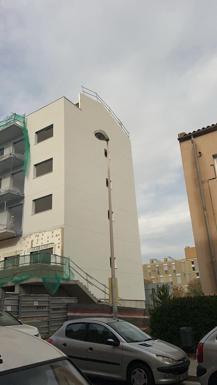 Promoción de Obra Nueva con SATE y Acabado Acrílico